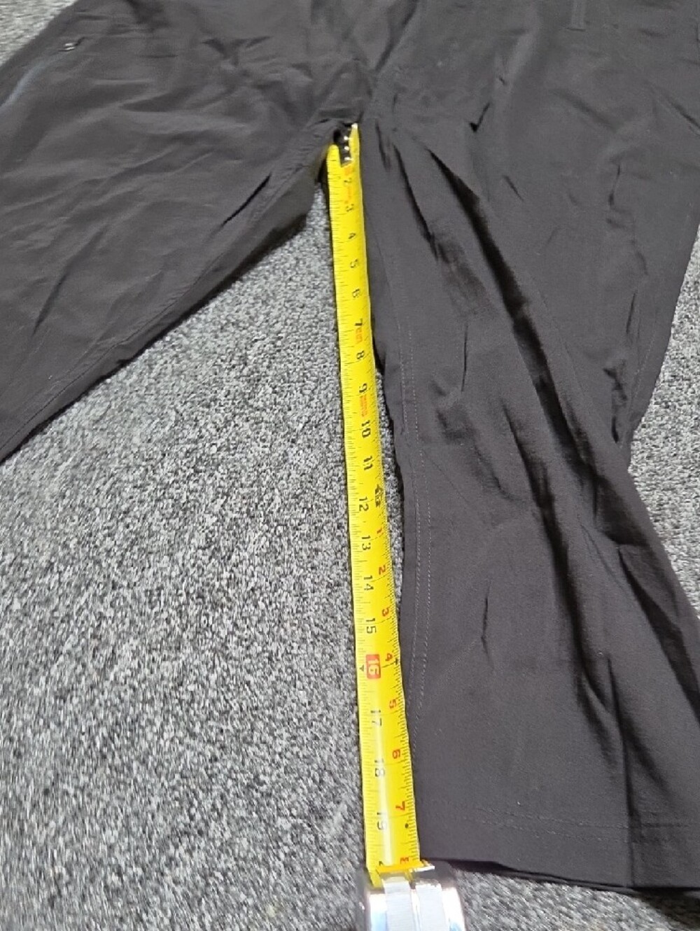 (#1) Khombu Black Women's Chino Capri Pants - Picture 7 of 9